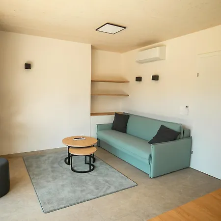 Opensky Woerthersee Daire Pörtschach am Wörthersee